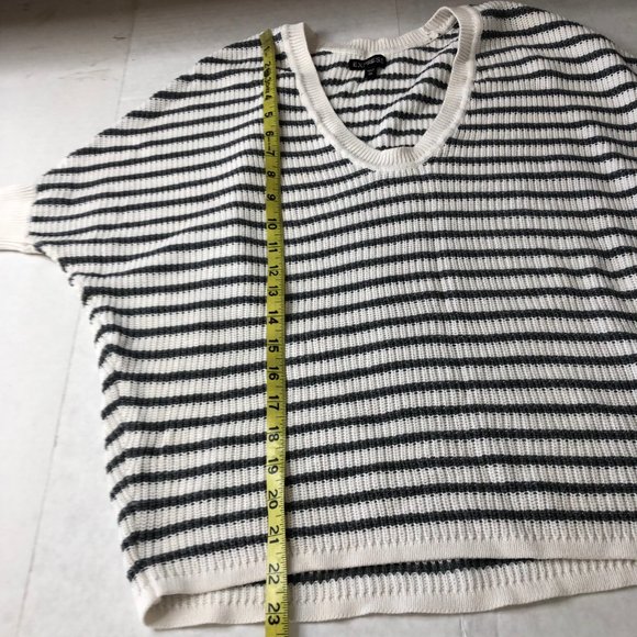 Express Striped Dolman Short Sleeve Sweater CUK - Picture 5 of 6